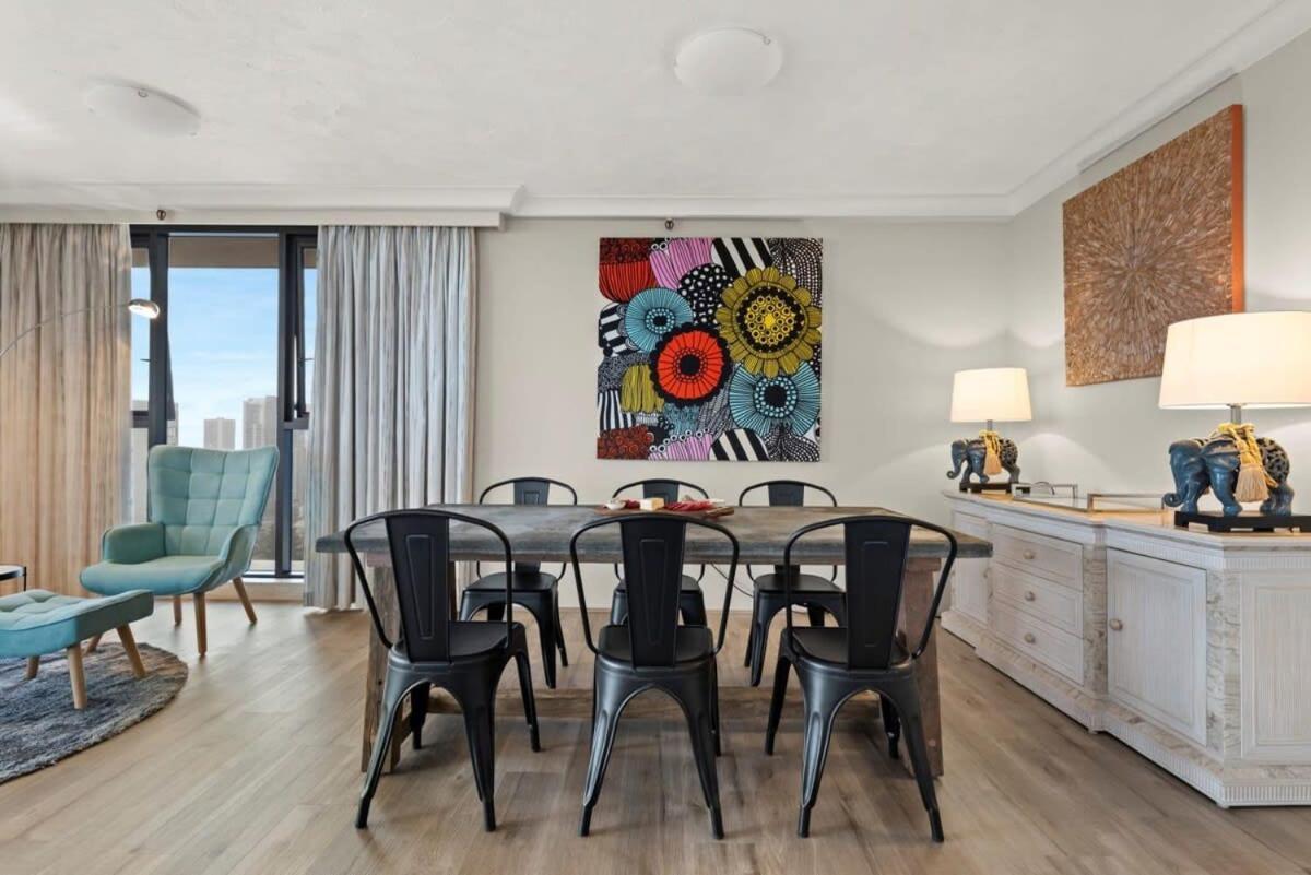 Apartment 2 Bdrm In 'aquarius' Surfers Broadbeach *