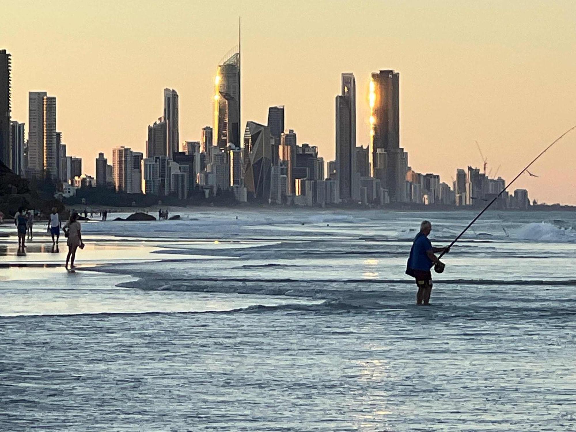 2 Bdrm In 'aquarius' Surfers Broadbeach *